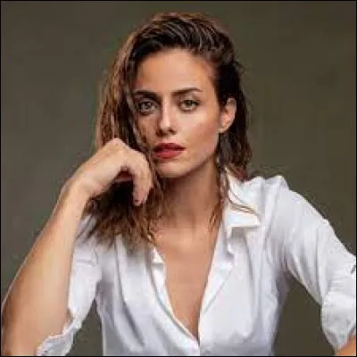 Quel est le nom de cette actrice ?