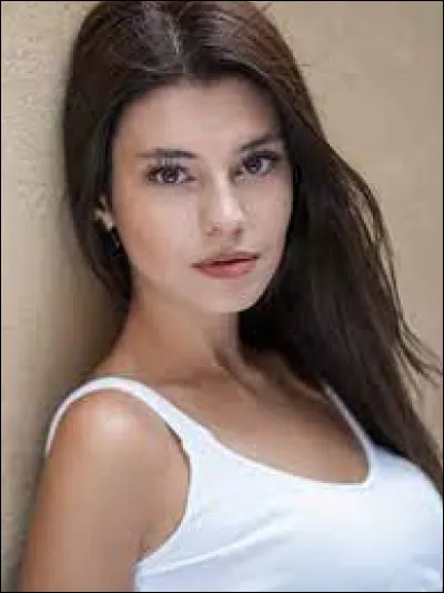 Quel est le nom de cette actrice ?