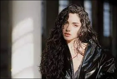 Quel est le nom de cette actrice ?