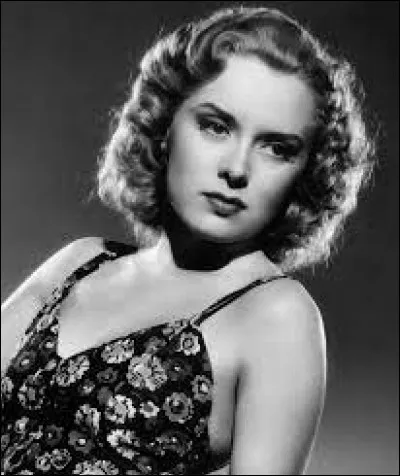 Quel est le nom de cette lady ?