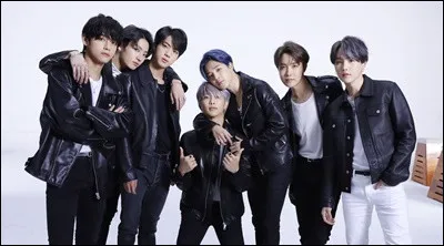 Quel membre parle couramment le japonais ?