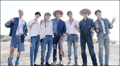 Quels membres étaient les premiers stagiaires pour le groupe BTS ?