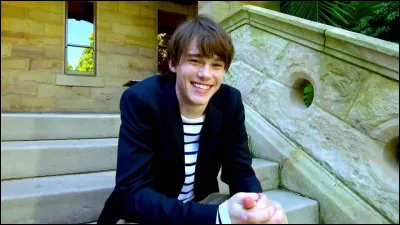 De quelles couleurs est représenté Auradon ?