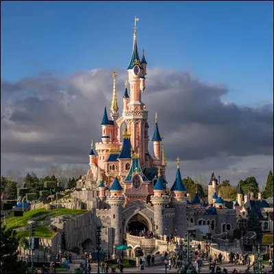De quel film Disney, ce château est-il inspiré ?