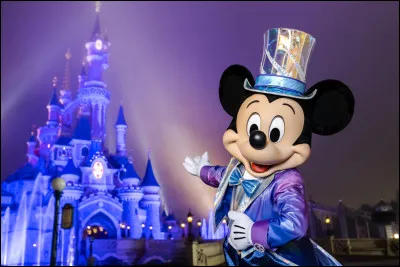 Quel âge a Disneyland Paris, en 2022 ?