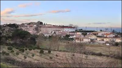 Village Audois, dans le massif des Corbières, Comigne se situe en région ...