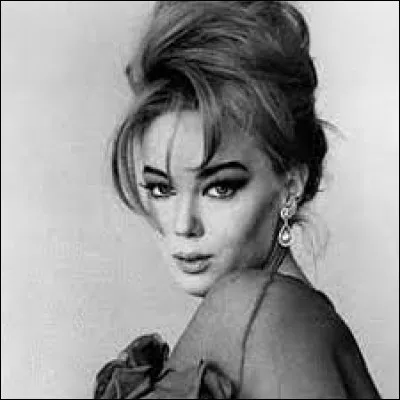 Quel est le nom de cette lady ?