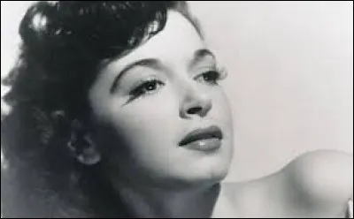 Quel est le nom de cette lady ?