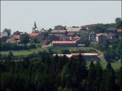 Commune d'Auvergne-Rhône-Alpes, dans l'aire d'attraction Sanfloraine, Lastic se situe dans le département ...