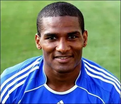 Qui est ce joueur de l'quipe de France ?