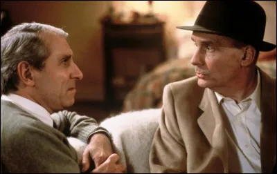 Dans quel film est-il Hubert Lavoisier, notaire dans une petite ville de Normandie ?