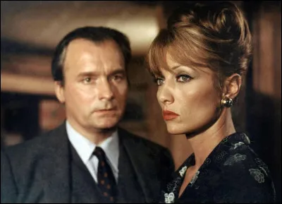 Il est Charles Desvallées qui tue Victor Pégala (Maurice Ronet), l'amant de sa femme Hélène : de quel film s'agit-il ?