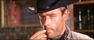 Quel est le nom de cet acteur ?