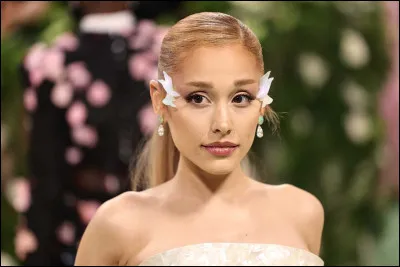 Quel est le signe astrologique d'Ariana Grande ?