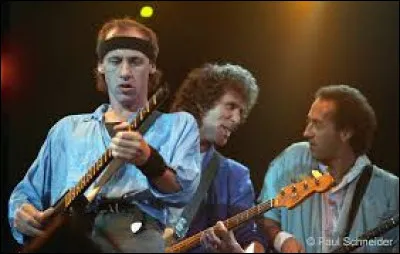 Sur quel album apparaît le single "Money For Nothing" du groupe Dire Straits ?