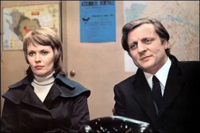 Elle est Edith Lemoine dans "l'Attentat" :