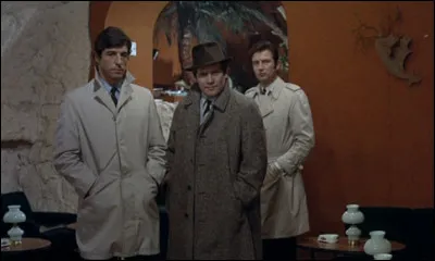 Il est l'inspecteur Barnero dans "un Condé" et Peyrac dans "Il n'y a pas de fumée sans feu" : c'est ...