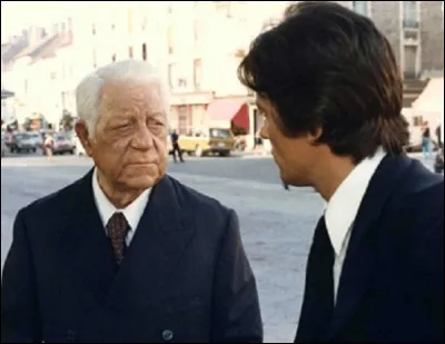 Il est Gino Strabliggi harcelé par l'inspecteur Goitreau (Bouquet) dans "Deux hommes dans la ville" : c'est ...