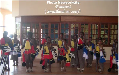 Quel est ce groupe ethnique bantou d'Afrique Australe vivant dans l'État d' Eswatini (ancien Swaziland) ?