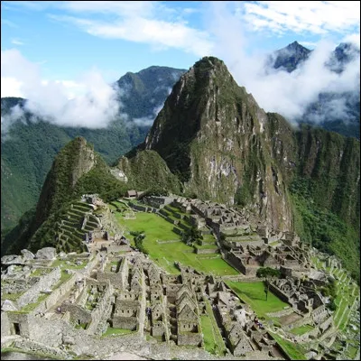 Dans quel pays peut-on voir ce site archéologique ?