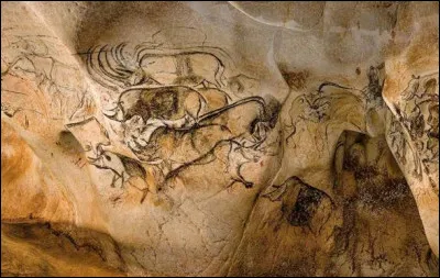 On peut y visiter la grotte Chauvet :