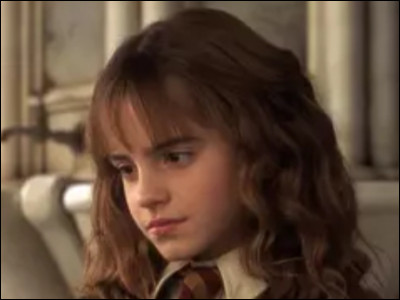 Dans lequel de ces films voit-on Hermione ainsi ?
