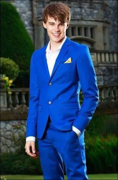 Salut, c'est Ben, je suis...