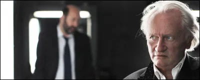 Dans la série Baron noir, quel acteur incarne Philippe Rickwaert, député-maire de Dunkerque et "baron noir" ?