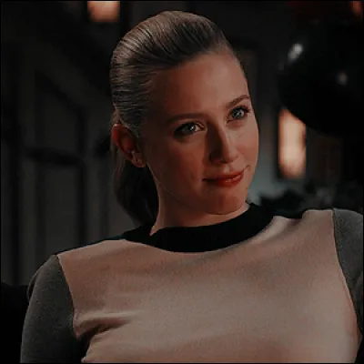 Avec qui a-t-elle un lien de sang ?