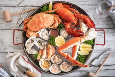 Quels fruits de mer constituent "La soupe légère aux fruits de mer et à la tomate" ?