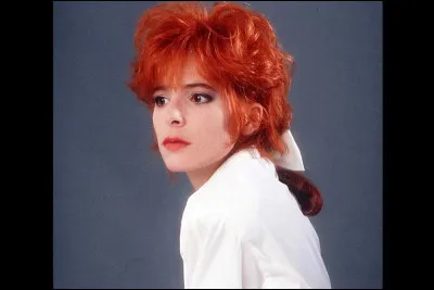Laquelle de ces chansons n'est pas de Mylène Farmer ?