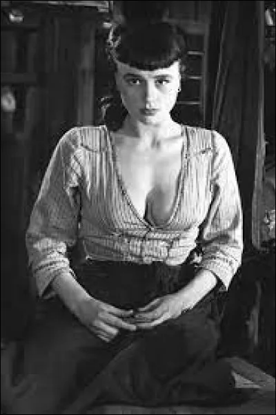 Quel est le nom de cette lady ?