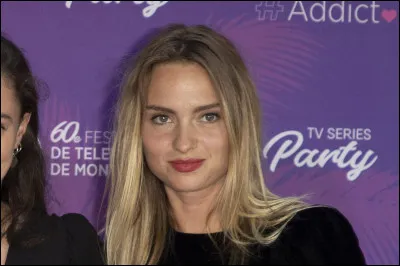 Quel âge a Aurélie Pons le 24 avril 2022 ?