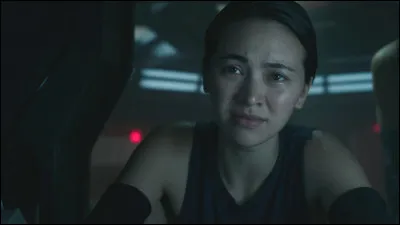 Comment se nomme cette autre femme ?