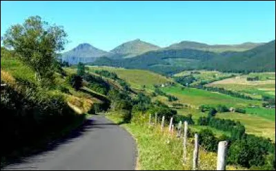 Il compte 144 000 habitants pour une densité de 25,3 habitants/km² :