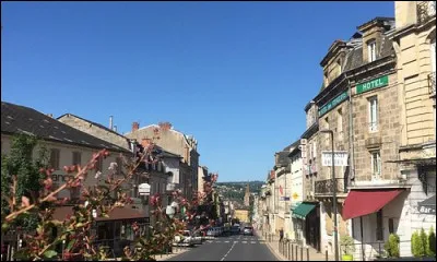 Brive est la ville la plus peuplée du département :