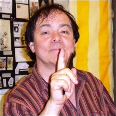 Quelle héroïne de bandes dessinées créée par François Walthéry est une hôtesse de lair de la compagnie BARDAF ?