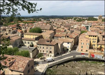 Orange est la deuxième ville du département :