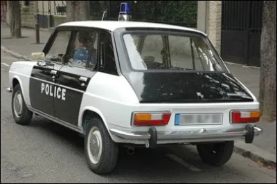 Quel est ce véhicule de police urbaine des années 80 ?