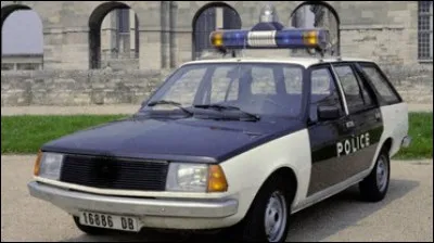 Ce break était le classique des véhicules de police urbaine dans les années 80-90. Quel est ce modèle ?