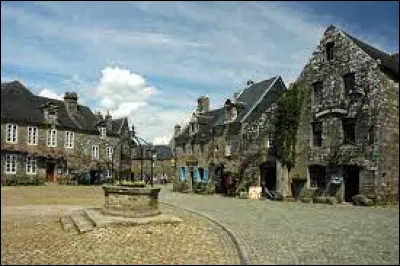 Le village de Locronan se trouve dans le département :