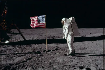 En quelle année Neil Armstrong a-t-il marché sur la Lune ?