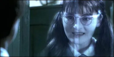 Comment se nomme cette ancienne élève, susceptible et sensible ?