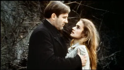 En 1987, qui est le réalisateur du film "Sous le soleil de Satan", copieusement sifflé lors du Festival de Cannes ?