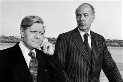 En quelle année Valéry Giscard d'Estaing et Helmut Schmidt sont-ils devenus le premier couple franco-allemand ?