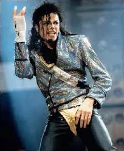 Le vidéo clip de cette chanson met en scène Michael Jordan, le célèbre basketteur.