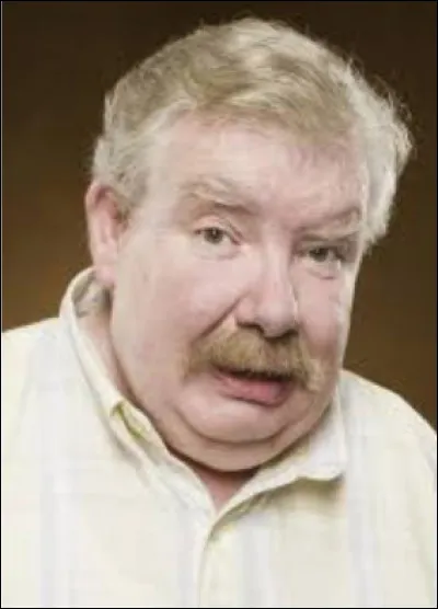 Comment s'appelle son oncle ?