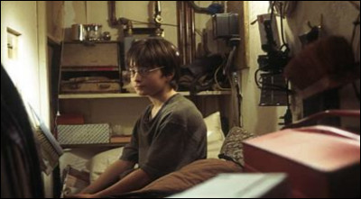 Dans quelle pièce de la maison dort Harry Potter ?