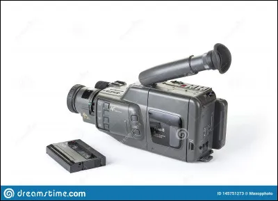 De quel célèbre commissaire Pierre Mondy était-il l'interprète ?