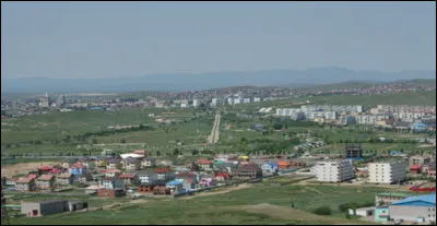 Quelle ville n'est pas en Russie mais en Mongolie ?